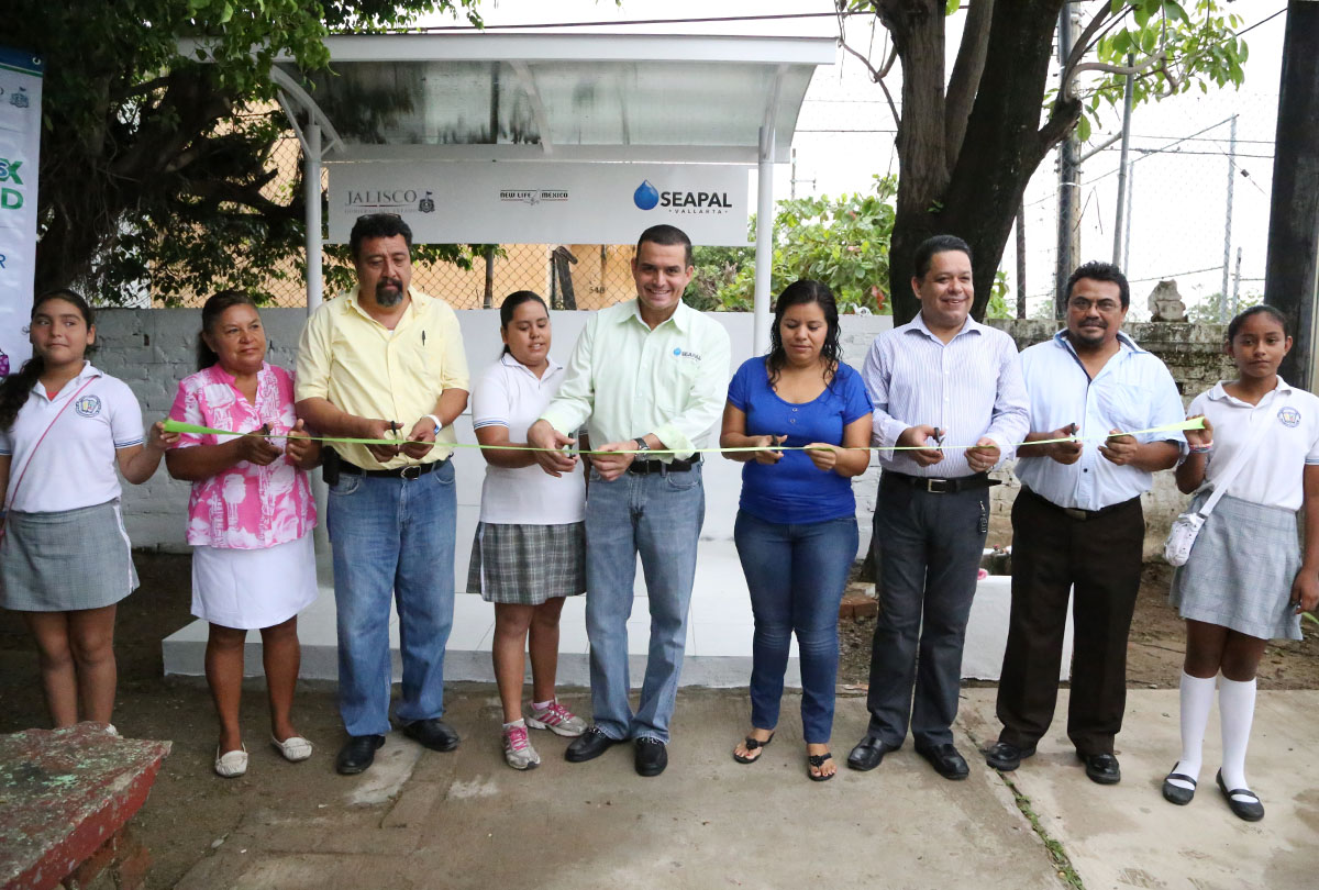 Seapal cumple compromiso con la Primaria Martínez Villanueva