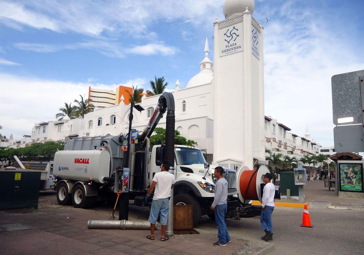 Continúa Seapal Programa de Mantenimiento a Red Sanitaria
