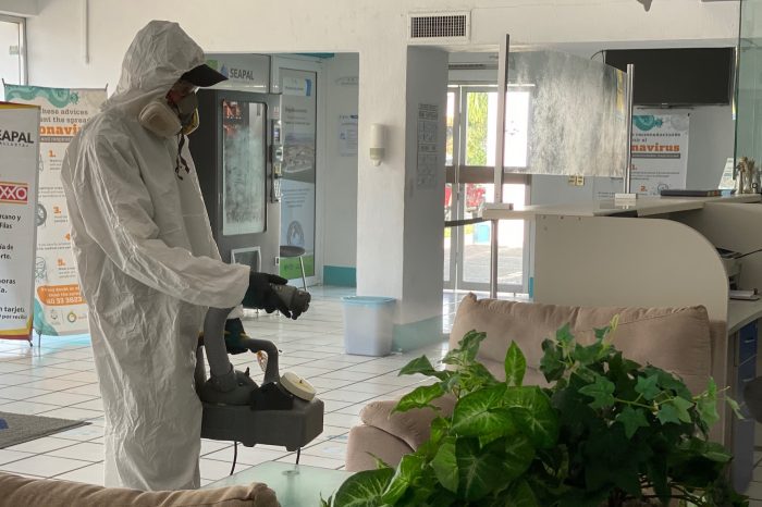 Sanitizan instalaciones administrativas de SEAPAL Vallarta