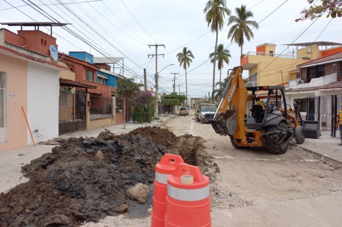 Se suma SEAPAL a obras en Palmar de Aramara