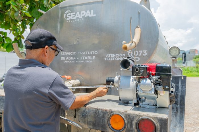 Servicio de Pipas de SEAPAL en mejora continua