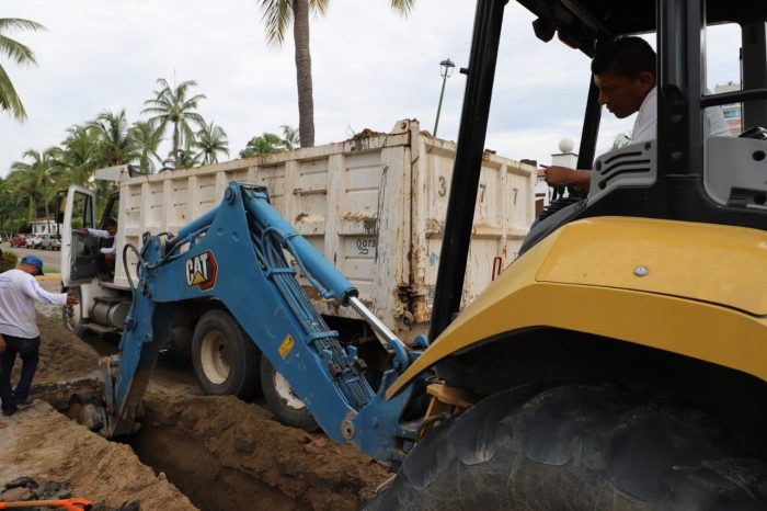 Atiende SEAPAL oportunamente colapso de colector en Marina Vallarta