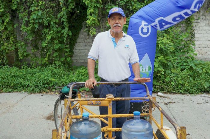 Aguamáticos llenan más de 26 mil garrafones de manera gratuita