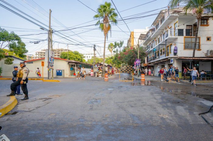 Anuncian obras en el cruce de Basilio Badillo e Ignacio L. Vallarta