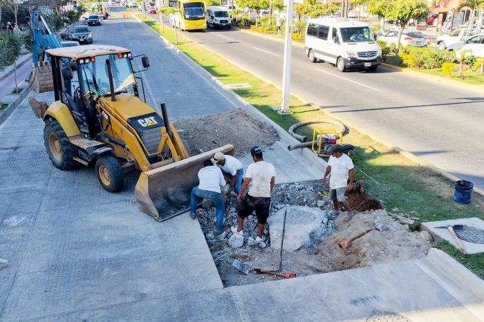 Inicia SEAPAL obras de incorporación de línea de drenaje en avenida de ingreso